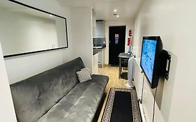 Exclusive Private One Bedroom Suite
